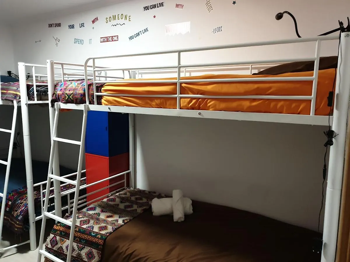 Lisbon Hostel Terminal 4